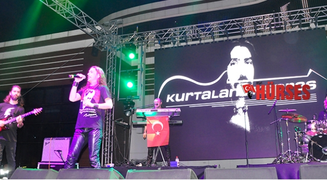 Manavgat'ta Kurtalan Ekspres konseri