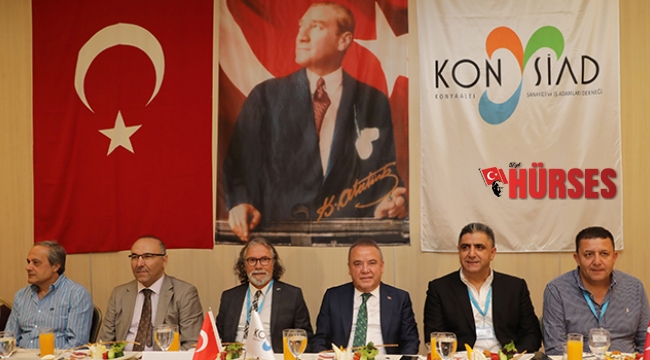 EXPO'DA ATIL BİR PARA DURUYOR