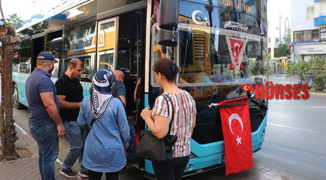 Mehmetçiğe Ay Yıldızlı moral