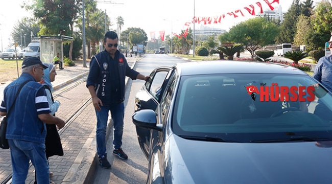 Polislerden anlamlı davranış