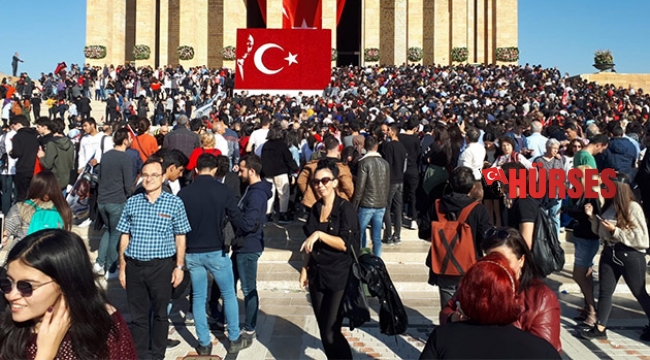 Elmalılı öğrencilerden ATA'ya ziyaret