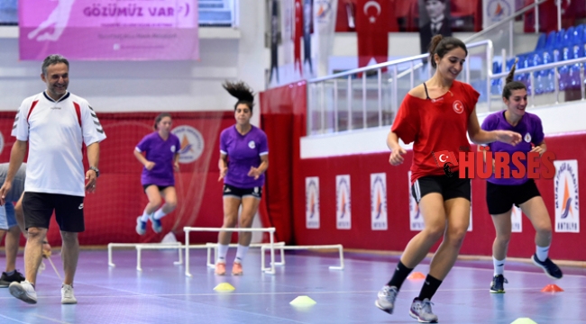 Muratpaşa kadın hentbol takımı Rize deplasmanında