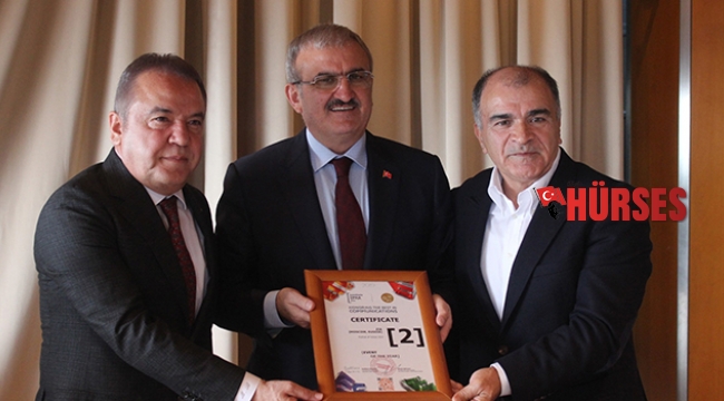 TÜRKİYE FESTİVALİ'NE ÖDÜL