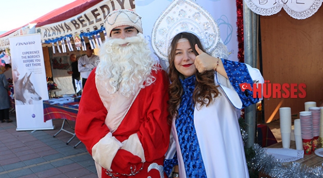 Alanya'da Noel Pazarı kuruldu