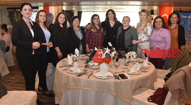 Şehit aileleri bir araya geldi