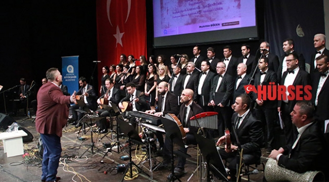 Türkü Türkü Türkiye'm konserinde müzik şöleni