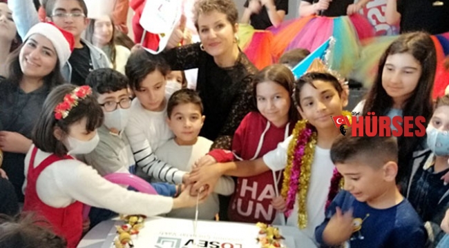 Yeni yıl partisi düzenlediler