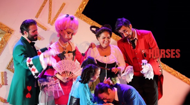 Tartuffe geliyor