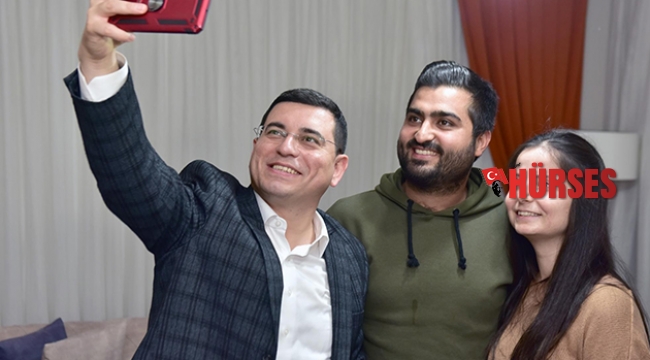 Tütüncü'den ev ziyaretleri