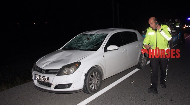 Antalya'da otomobil yayaya çarptı: 1 yaralı