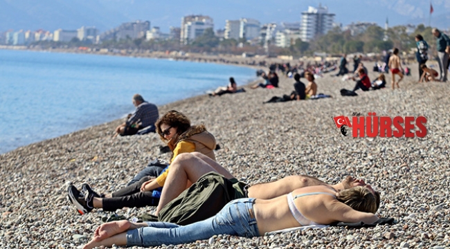 Antalya’da şubat ayında deniz keyfi