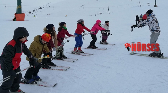 Envar’ın kayak takımı