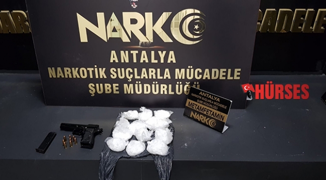 Eve uyuşturucu baskınına bir gözaltı