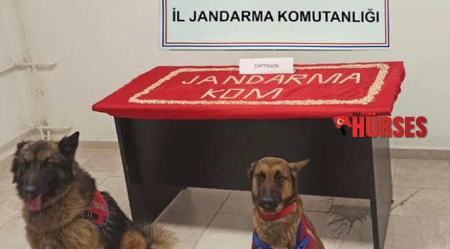 Yüklü miktarda uyuşturucuyu toprağa gömerek saklamışlar