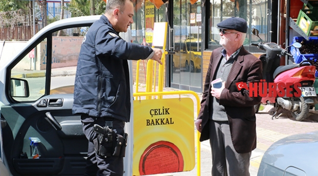 Evleri olmayan yaşlılar  Bimekan Evi'ne götürüldü