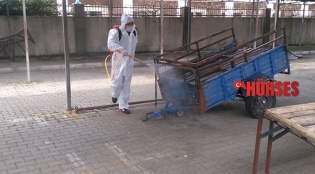 Pazar yerleri dezenfekte edildi