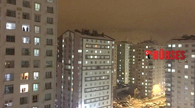 Sağlık çalışanlarına alkışlı destek