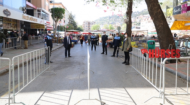 Alanya pazarlarında Korona önlemi
