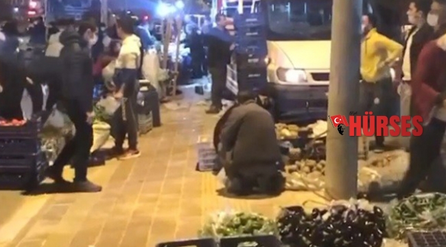 Antalya’da kaldırımlara gece pazarı kuruldu