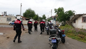 Kısıtlamayı ihlal eden 4 kişiye ceza