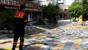 Muratpaşa dezenfekte olmaya devam ediyor