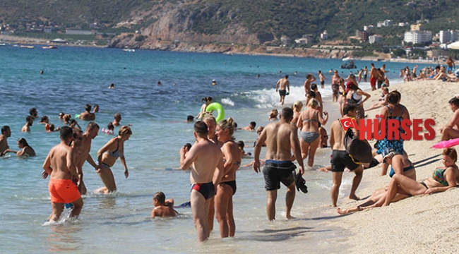Türkiye turizm sezonunu Rusya ve Doğu Avrupa ile açacak