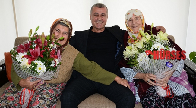 Annelere 10 bin çiçek hediye edilecek