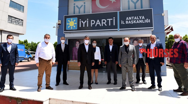 Başkan Uysal’dan İYİ Parti’ye ziyaret