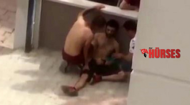 Önce bıçakladı sonra başında bekledi