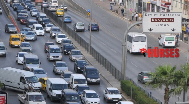 Antalya'daki araç sayısı 62 ilin nüfusunu geçti