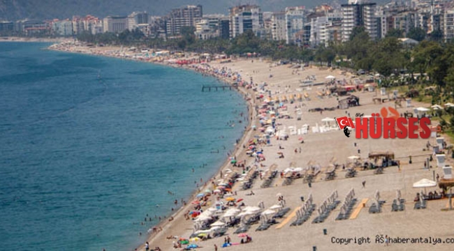 Antalya 'Normaline' dönüyor