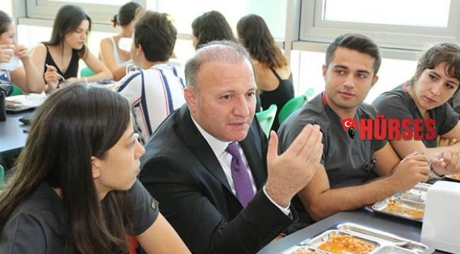AÜ öğrencilerinin kariyerlerine profesyonel destek