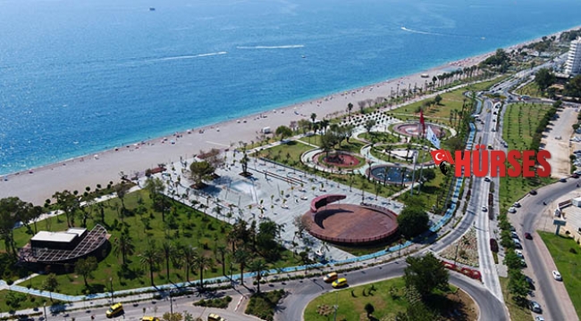Büyükşehir Belediyesinden Konyaaltı Sahili açıklaması