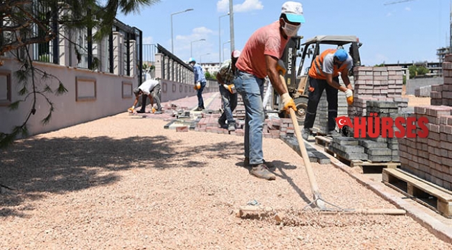 Konyaaltı’na 15 bin metrekare parke taşı