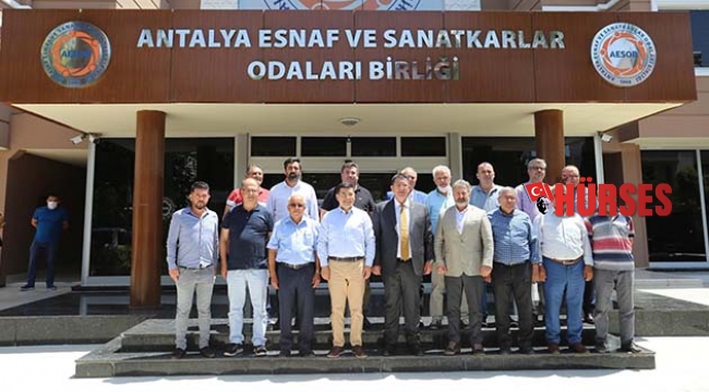 “Pandemi sürecinde de esnafımızın yanında olduk