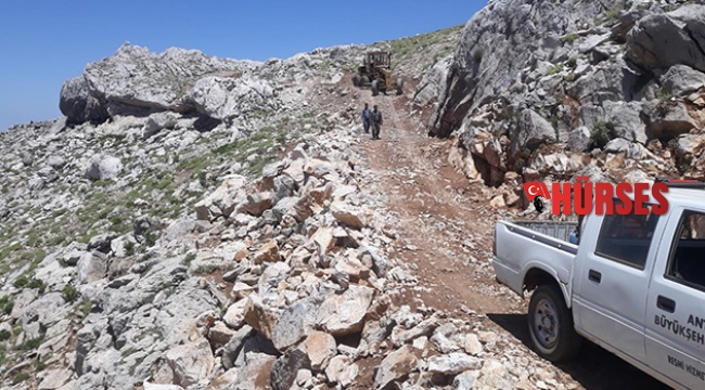 Akseki’de göçerlerin yol sorunu çözüldü