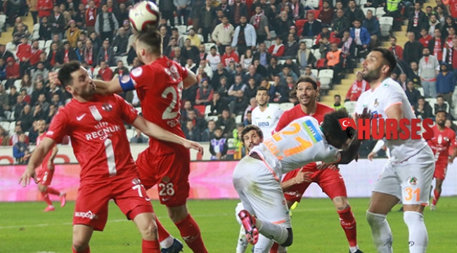 Antalya derbisinde 13. randevu