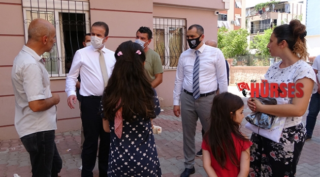 Antalyalı çocukların bayramlık kıyafetleri MHP’den