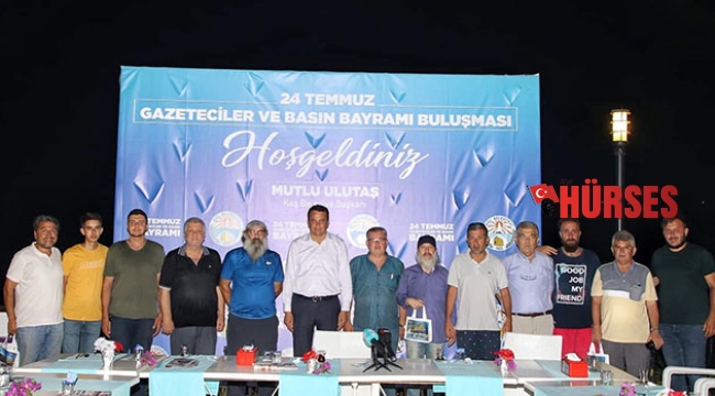 Başkan Ulutaş gazetecilerle bir araya geldi