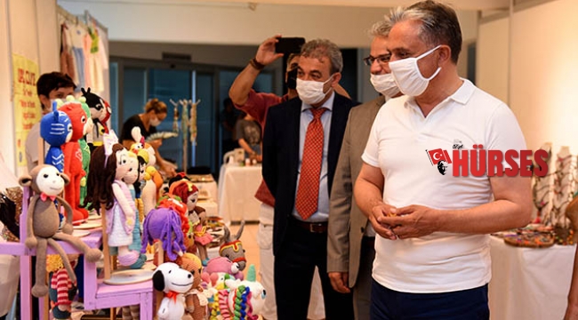 El emeği ürünler Muratpaşa’nın fuayesinde açıldı