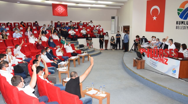 Faaliyet raporu 5 oyla kabul edildi