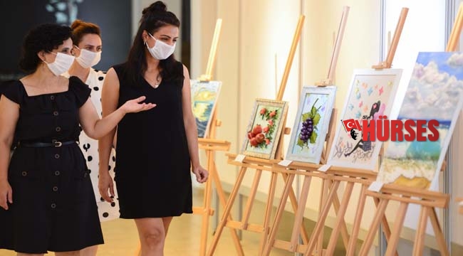 İlk sergiler, yeni normallerle açıldı