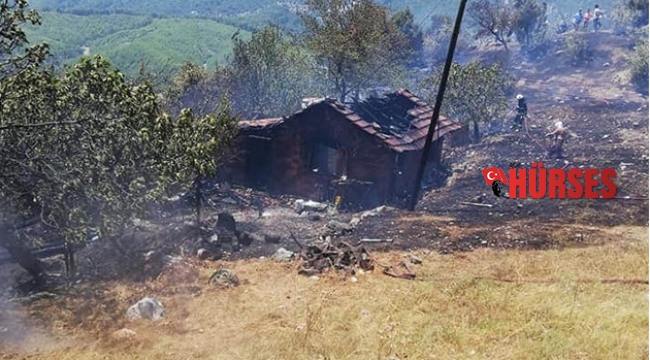 Kumluca'da ev yangını