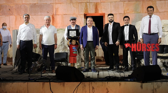 Patara Antik Kenti’nde tarih sanatla buluştu