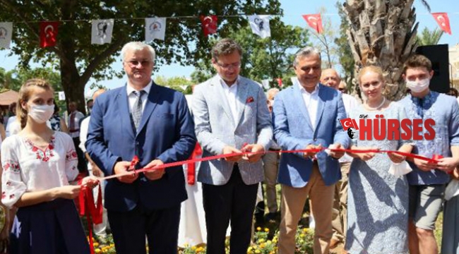 Ukraynalı Bakan Antalya'da park açtı