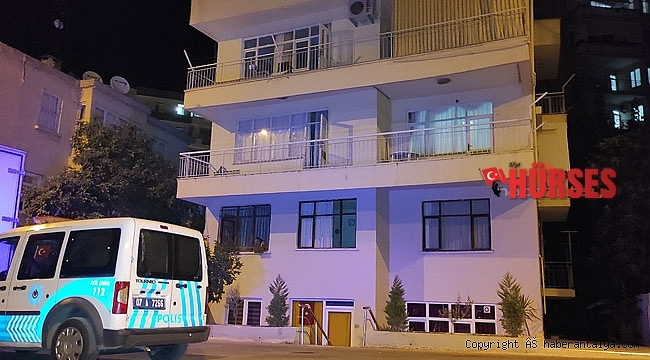 Akşam yemeği götürdüğü annesini ölü buldu