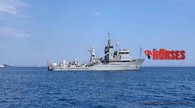 Antalya açıklarında Yunan ve Türk firkateynleri nöbette !