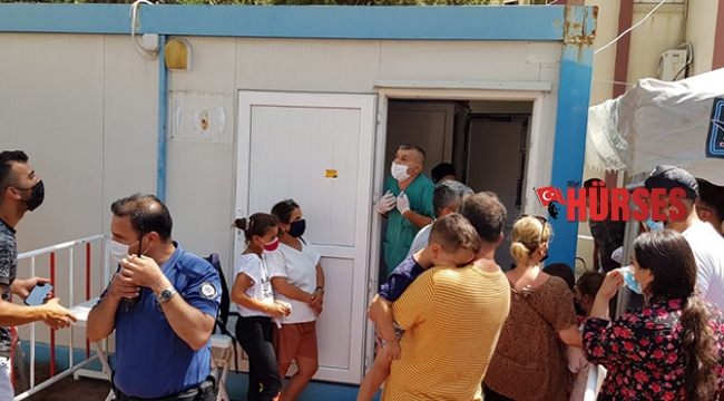 Antalya'da korona virüs testi kuyruğu tepkisi
