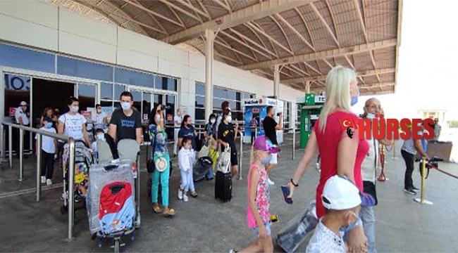 Antalya'da turist sayısı 1 milyonu geçti
