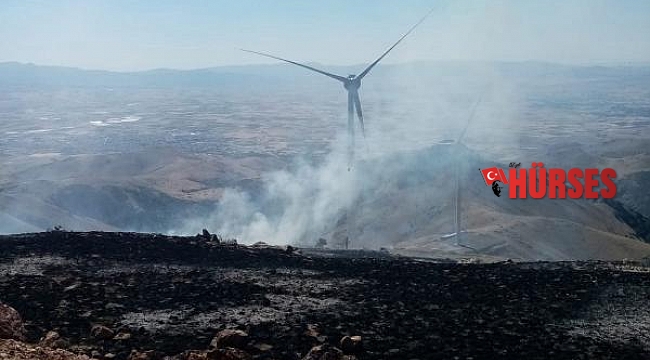 Çakmaktepe'de ot yangını 